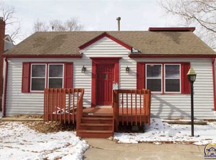 725 SW Grandview Ave, Topeka, KS 66606