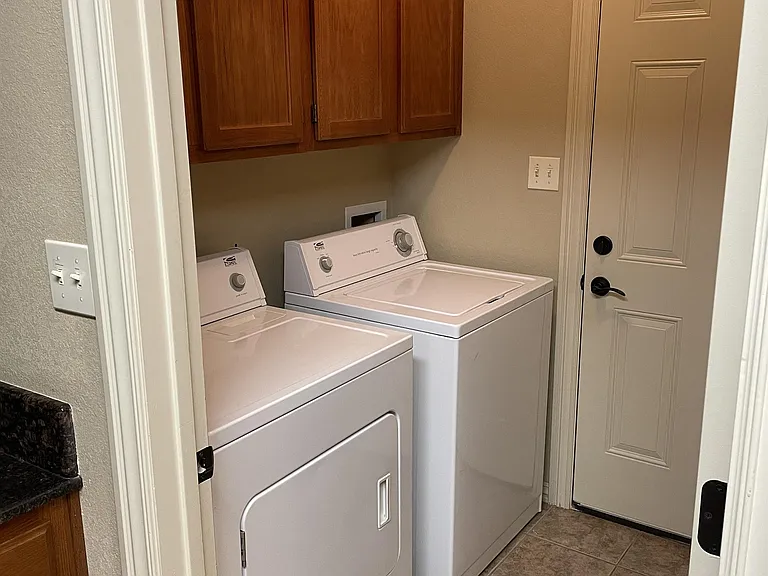 3502 W Chevaux Dr #1 — Photo 8