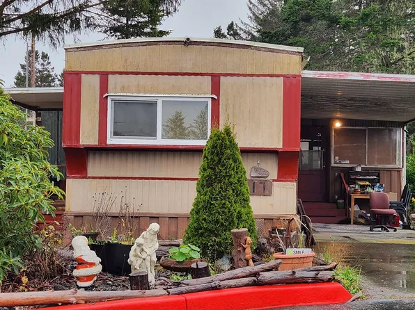 1093 Us Highway 101 N, Crescent City, CA 95531