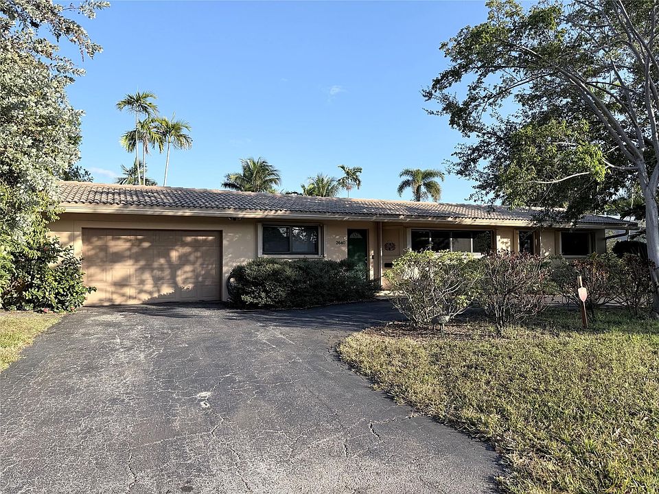 1st image of 2640 NE 26th Avenue