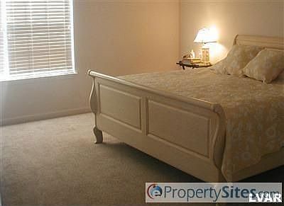 2nd image of 2097 Kingsview Rd