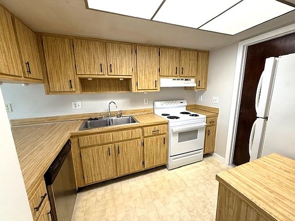 4th image of 1452 Croftwood Dr