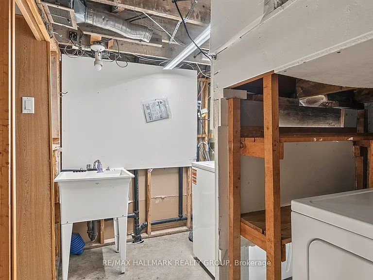 427 Pleasant Park Rd — Photo 32