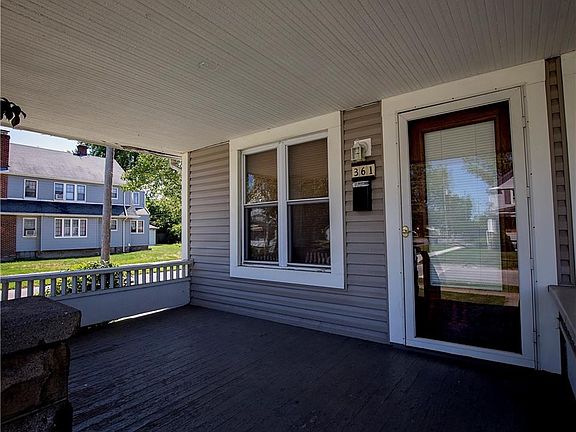 5th image of 359 Oxford Ave