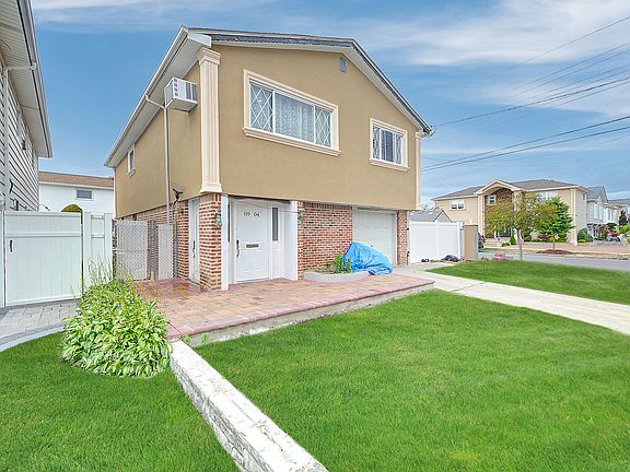 2nd image of 8904 163rd Ave