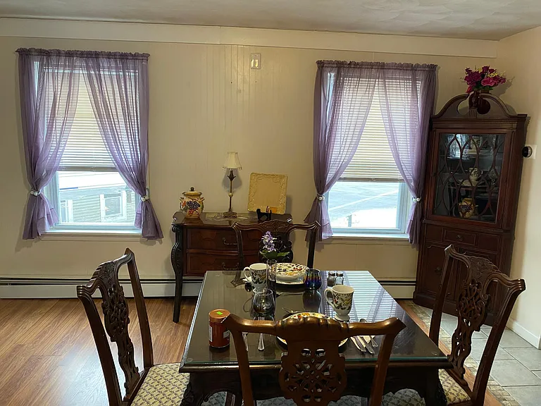 98 Dean St #2 — Photo 6