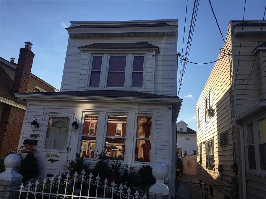 1st image of 10156 125th St