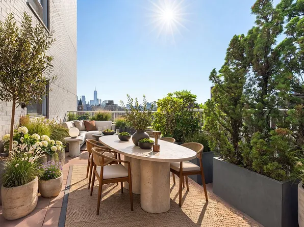 101 W 12th St Unit 15TU, New York, NY 10011