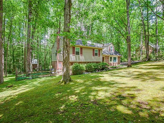 2nd image of 1716 Chadwick Dr