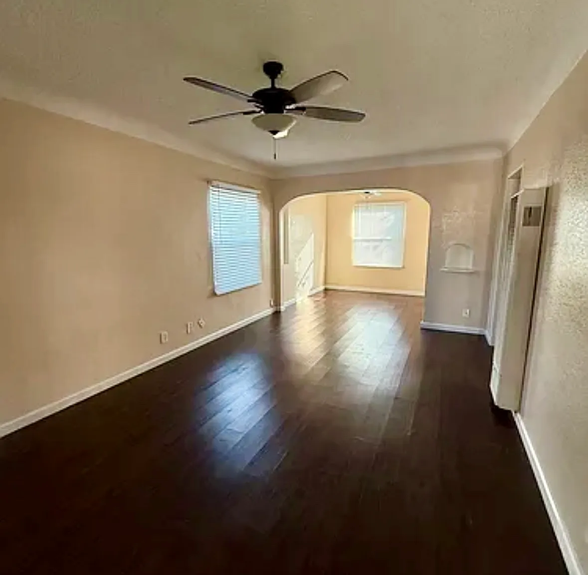 6610 Flora Ave — Photo 1