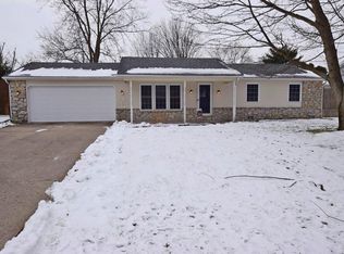 417 Spring Mill Rd, Anderson, IN 46013