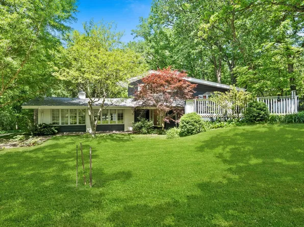 12125 S 89th Ave, Palos Park, IL 60464
