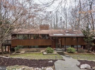 9728 Swift Creek Ct, Fairfax Station, VA 22039