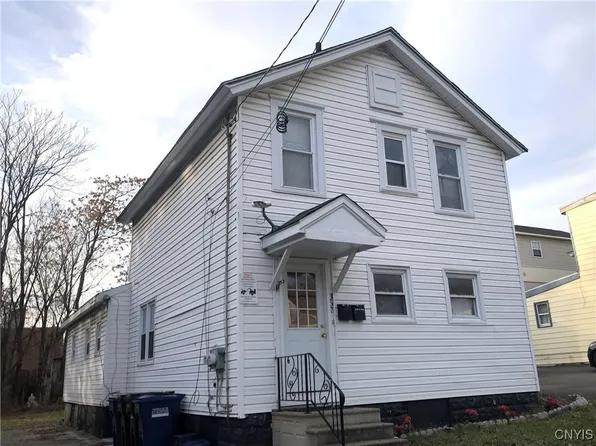 357 Elm St, Syracuse, NY 13203