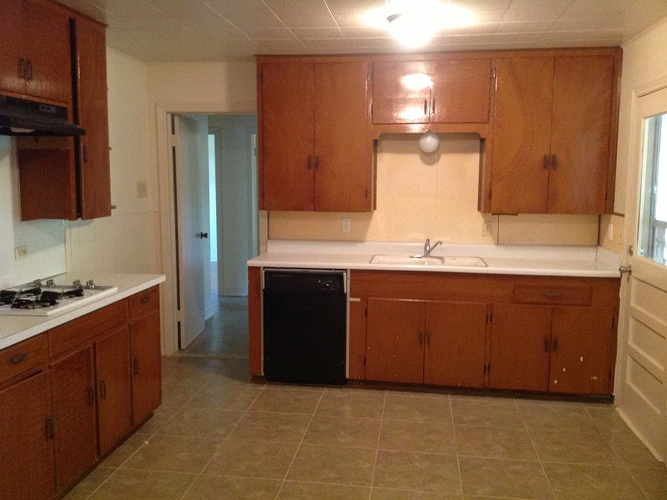 1st image of 5617 N Schilder Dr