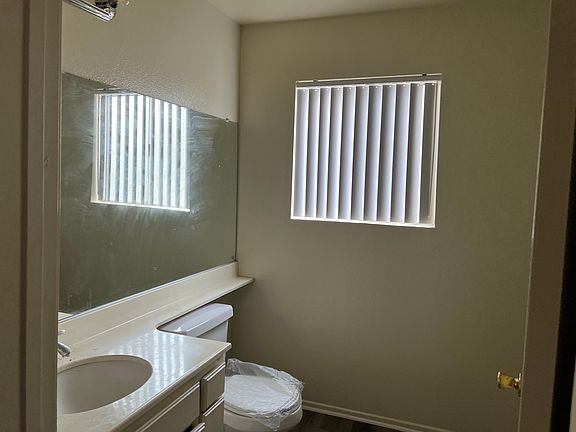 4th image of 7034 Vassar Ave