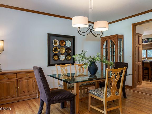 4th image of 285 Grassy Hills Ln