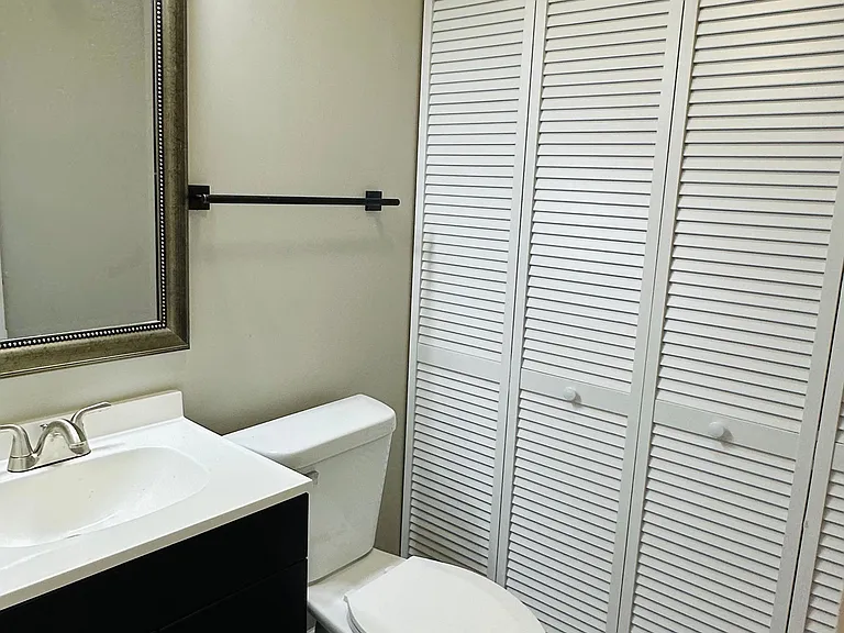 205 Lincoln St #205 — Photo 4