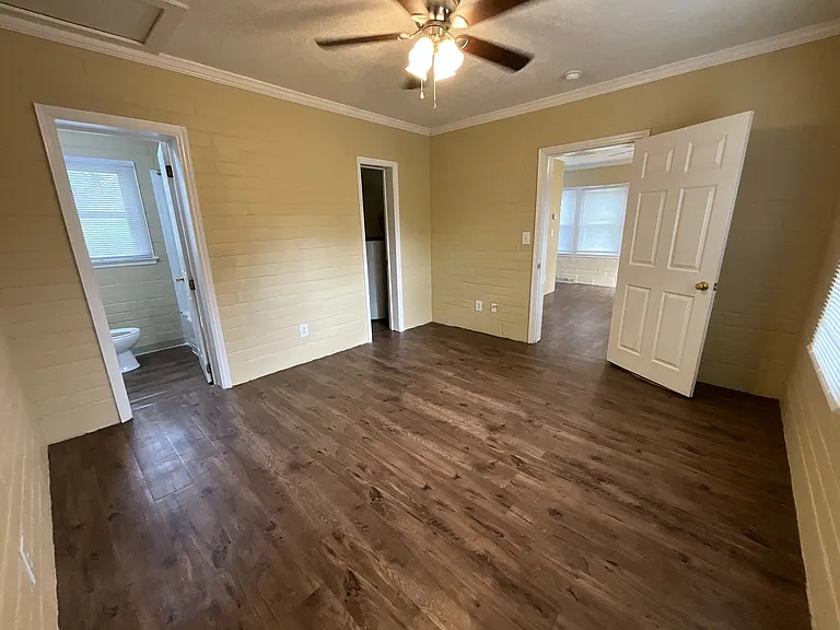 Cottage-Bedroom2
