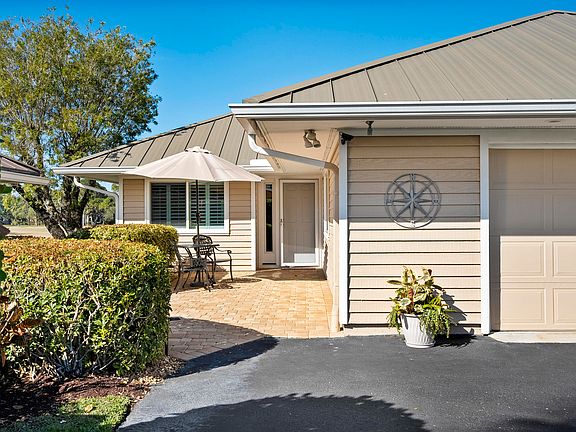 3rd image of 5143 SE Club Way