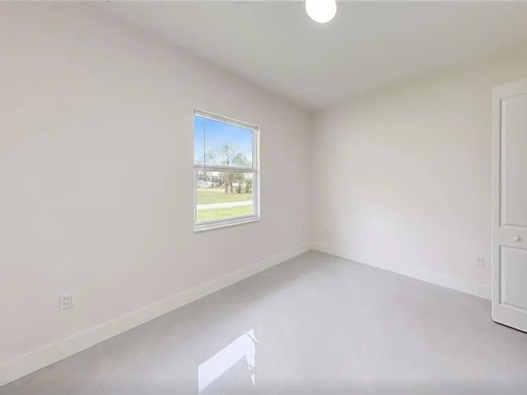 6048 Stratton Rd — Photo 19