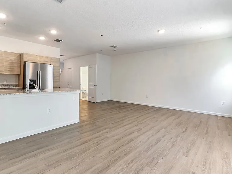 1205 Southstation Pl #204 — Photo 18