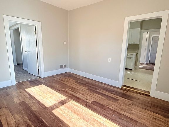 5th image of 508 N Cedar St