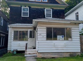 29 Park St, Carbondale, PA 18407
