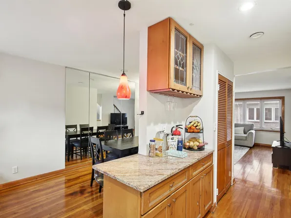 11 Elna Court image 7 of 30