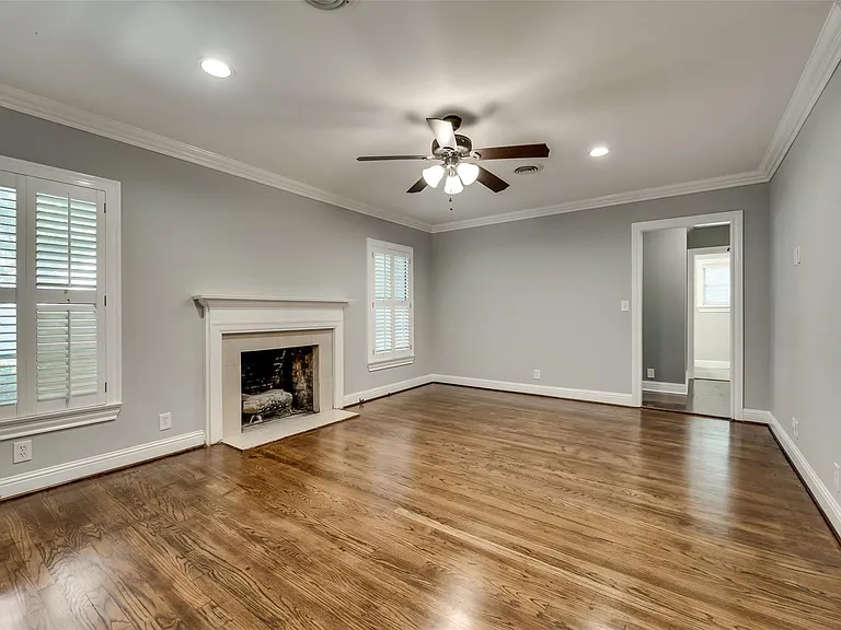 6425 Locke Ave — Photo 5