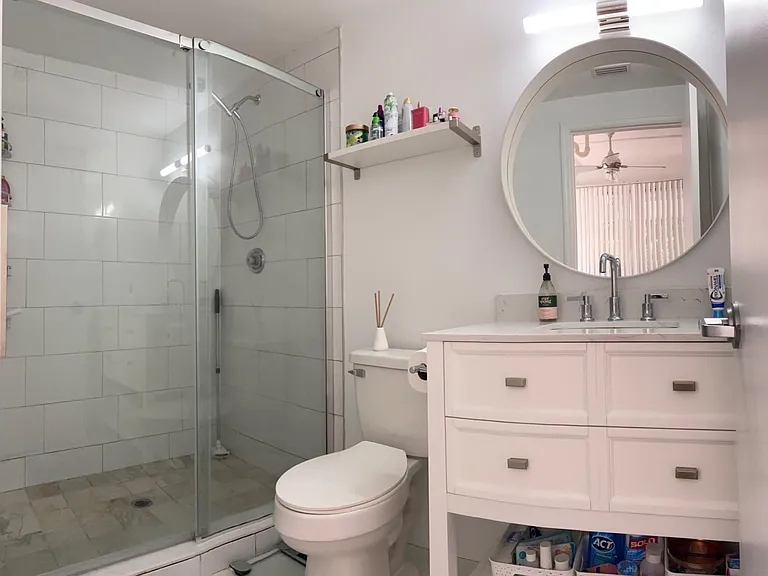 2515 SW 35th Pl #110 — Photo 9