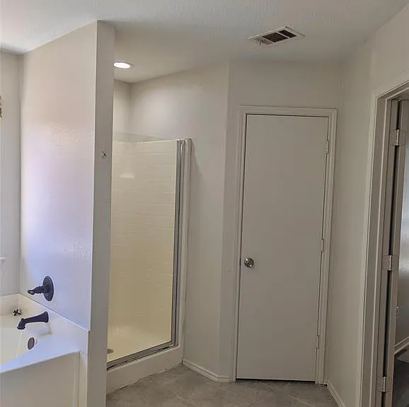 8541 Western Meadows Dr — Photo 20