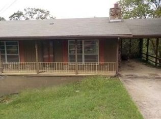 4 Aqua Dr, Cherokee Village, AR 72529