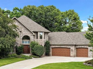 6100 Cheshire Ln N, Plymouth, MN 55446