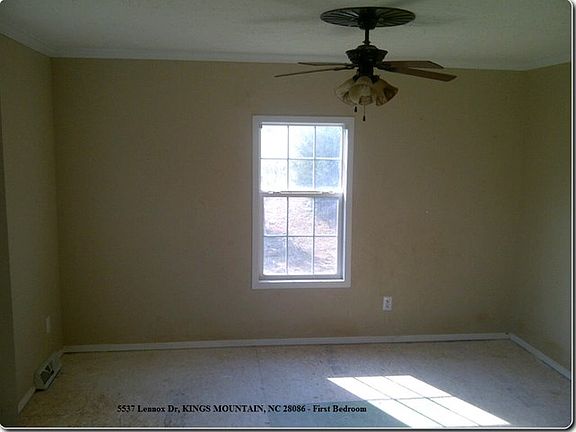 4th image of 5537 Lennox Dr