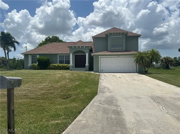 3714 NE 17th Ave, Cape Coral, FL 33909