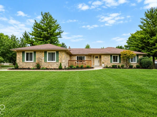 906 S Haven Rd, Greenwood, IN 46143