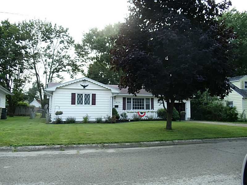 1st image of 830 Terry Ln