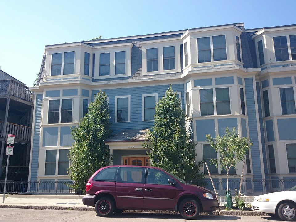 2nd image of 766-780 E 3rd St #770-1