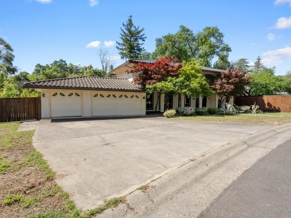 3836 Thornwood Dr, Sacramento, CA 95821