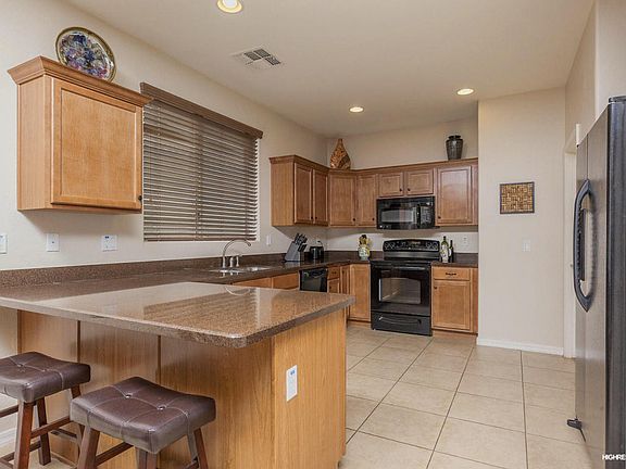 3rd image of 2406 W Fawn Dr