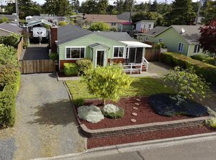 1903 17th St, Florence, OR 97439