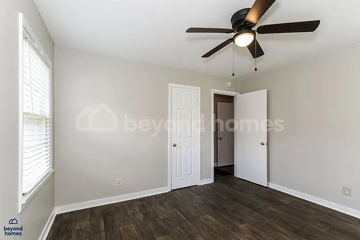 5713 Avenue P — Photo 16