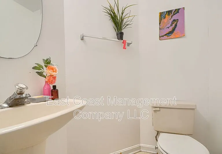 403 Deerhill Cir — Photo 11