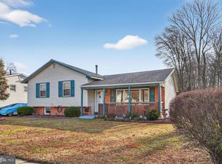 871 Broadfield Dr, Newark, DE 19713