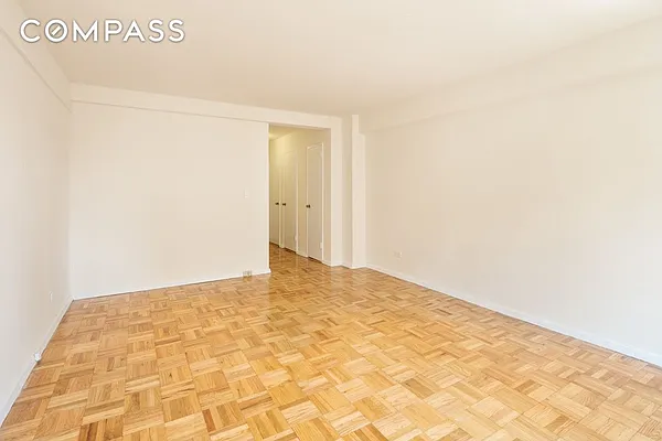 Sold by Compass | media 9