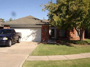3313 NW Outpost Cir, Norman, OK 73072