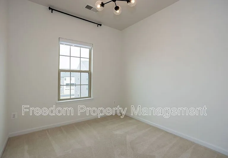 2023 Serviceberry Rd — Photo 36