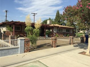 818 W Lugonia Ave, Redlands, CA 92374