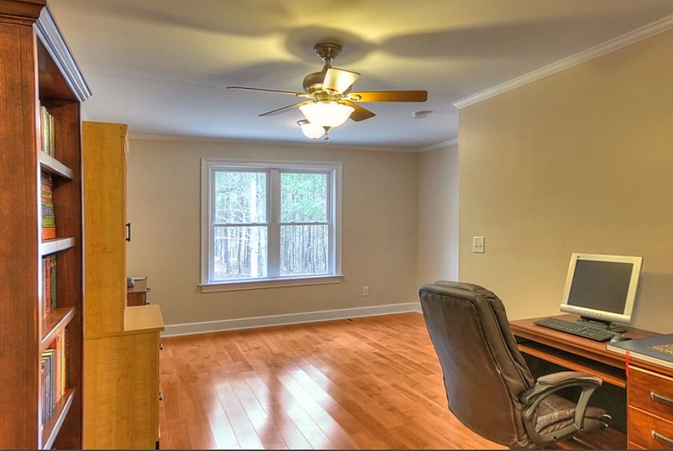 Bonus Room/Office